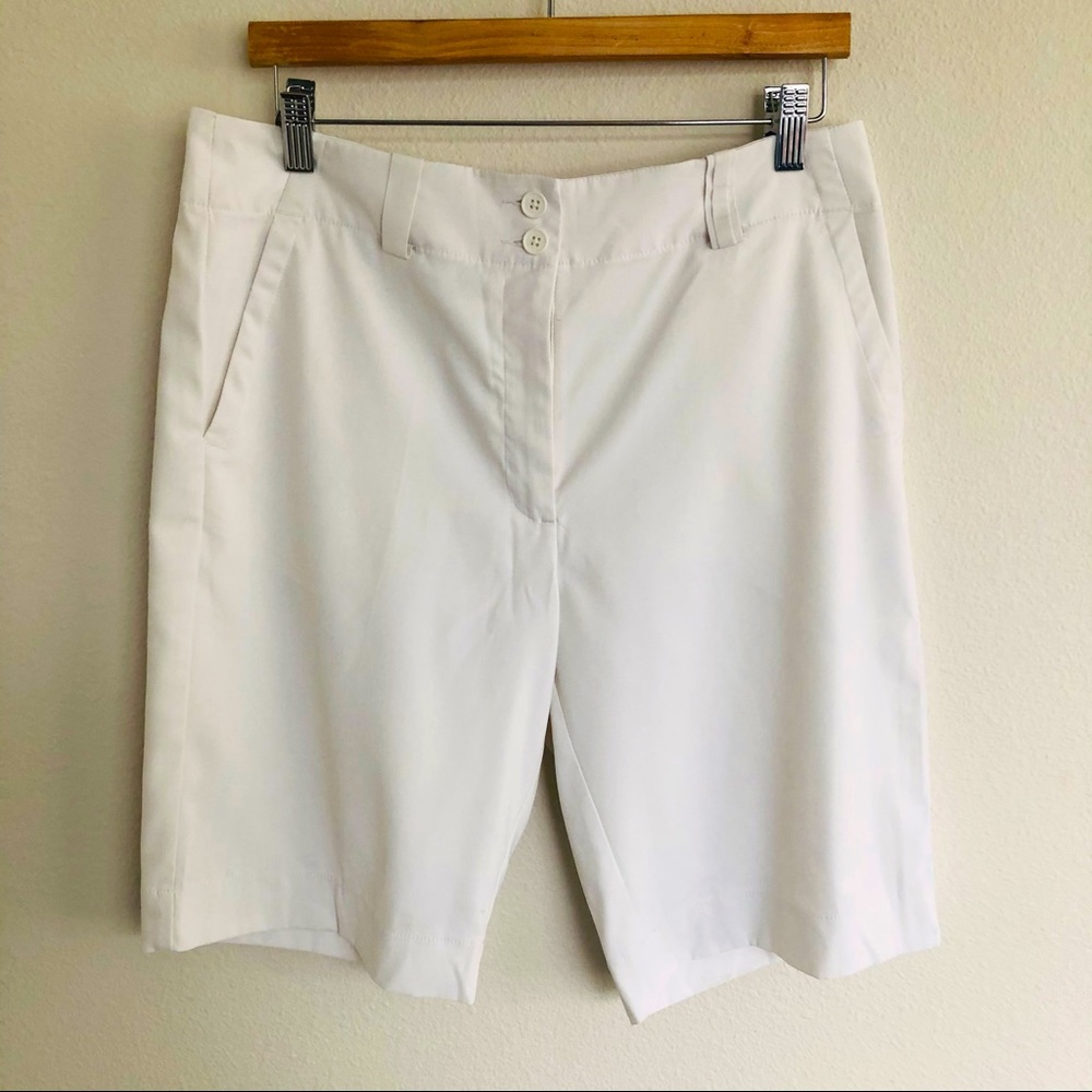 Nike Golf Dri-Fit white shorts size 10